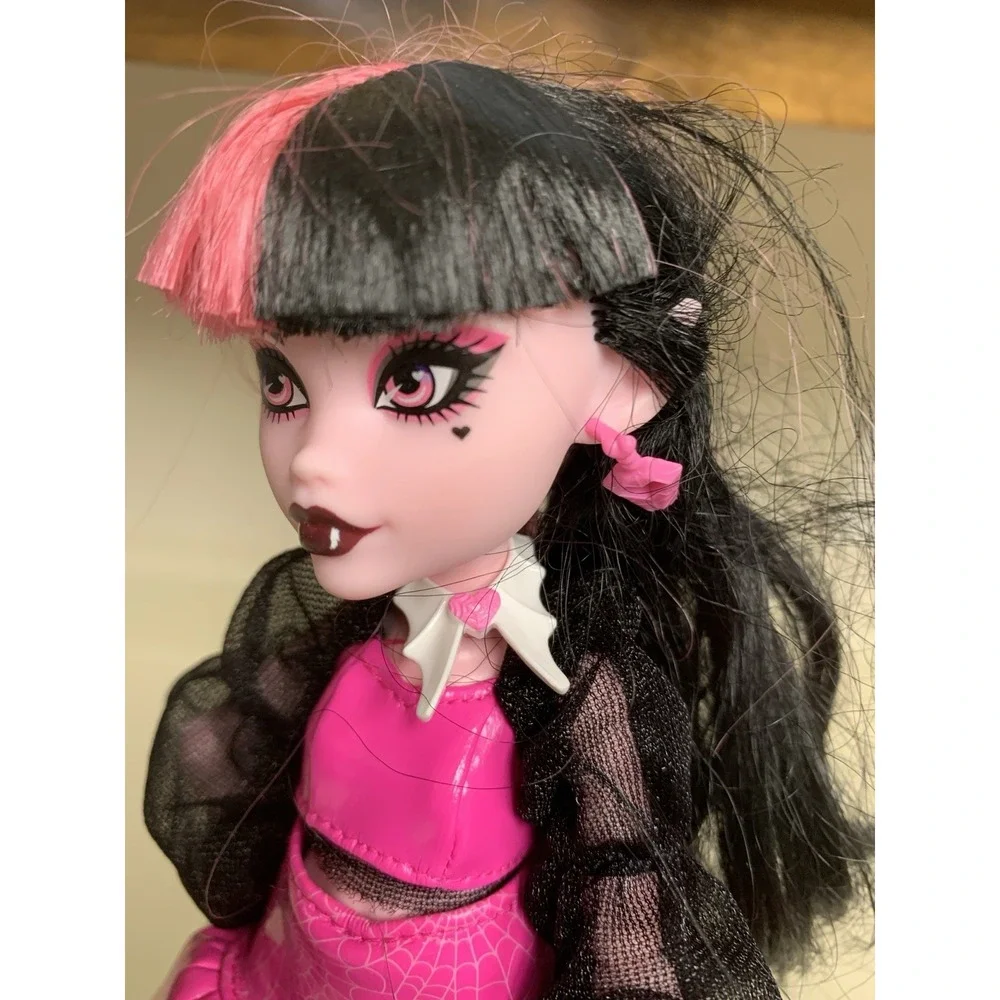 2022 Monster High G3 Draculaura Core Refresh 11